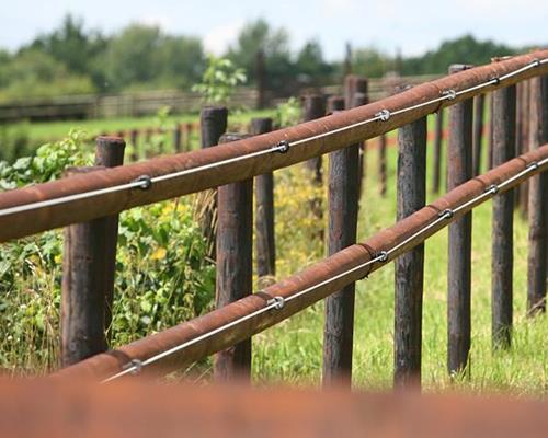 Agricultural fencing for horses