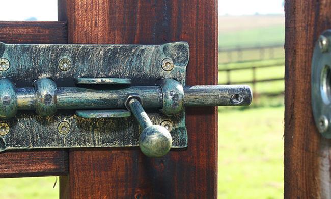 Wooden gates - Enclosures & Gates
