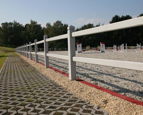 build country fence - Agricultural fencing for horses: How can it be preserved?